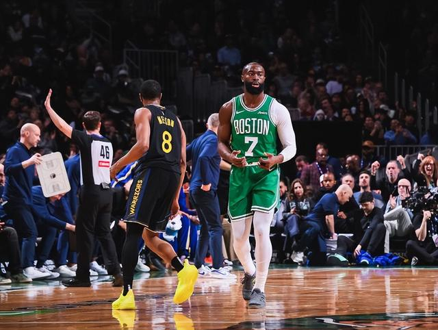 波尔津吉斯首发难救主 塔图姆布朗合砍56分助凯