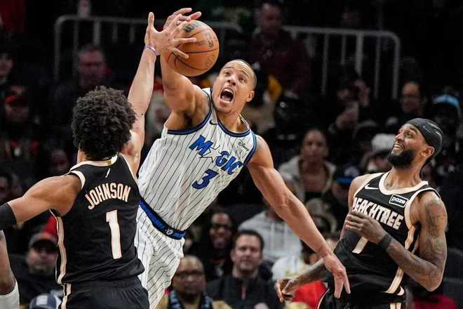 老鹰三杀魔术豪取10连胜 魔术7连胜终结