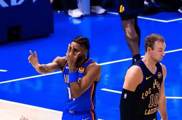 湖人四战惨败雷霆 教练决策失误成崩盘主因