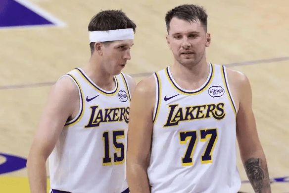 湖人四战惨败雷霆 教练决策失误成崩盘主因