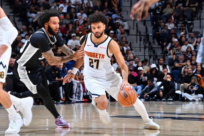 马刺五连胜持续压制雷霆 掘金约基奇独木难支难