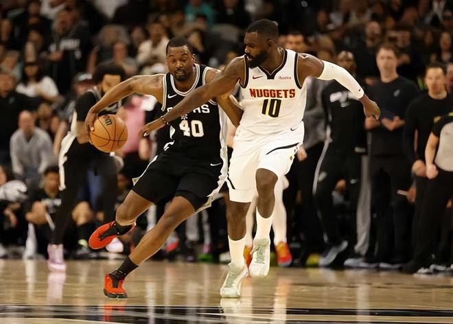 马刺五连胜持续压制雷霆 掘金约基奇独木难支难