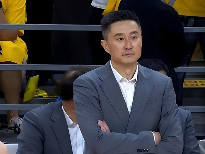 广东男篮主场惨败广州 旧将徐昕成关键突破口